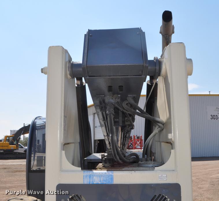 image for item G7473 2006 Terex TH644C telehandler