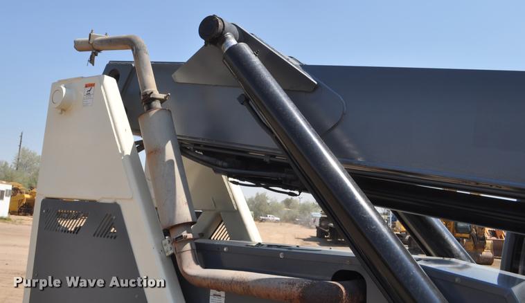 image for item G7473 2006 Terex TH644C telehandler