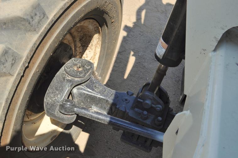 image for item G7473 2006 Terex TH644C telehandler