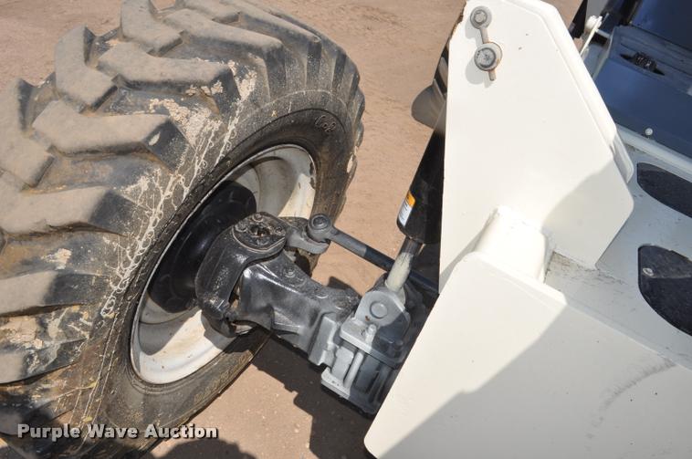 image for item G7473 2006 Terex TH644C telehandler