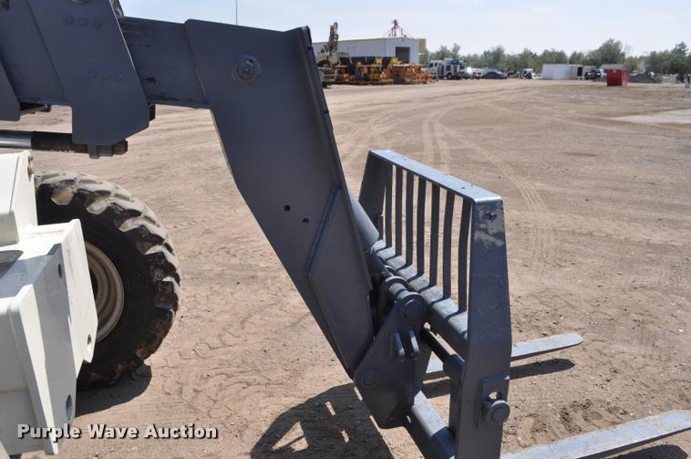 image for item G7473 2006 Terex TH644C telehandler