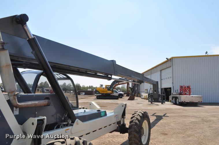 image for item G7473 2006 Terex TH644C telehandler