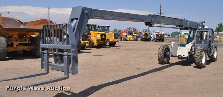 image for item G7473 2006 Terex TH644C telehandler