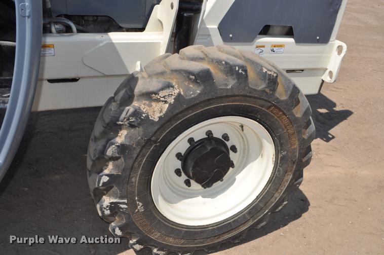 image for item G7473 2006 Terex TH644C telehandler