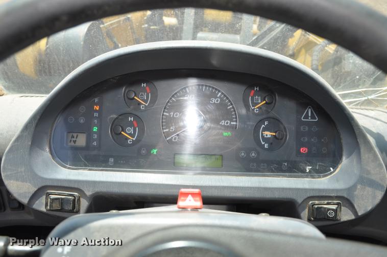 image for item G7474 2002 Komatsu WA470-5H wheel loader