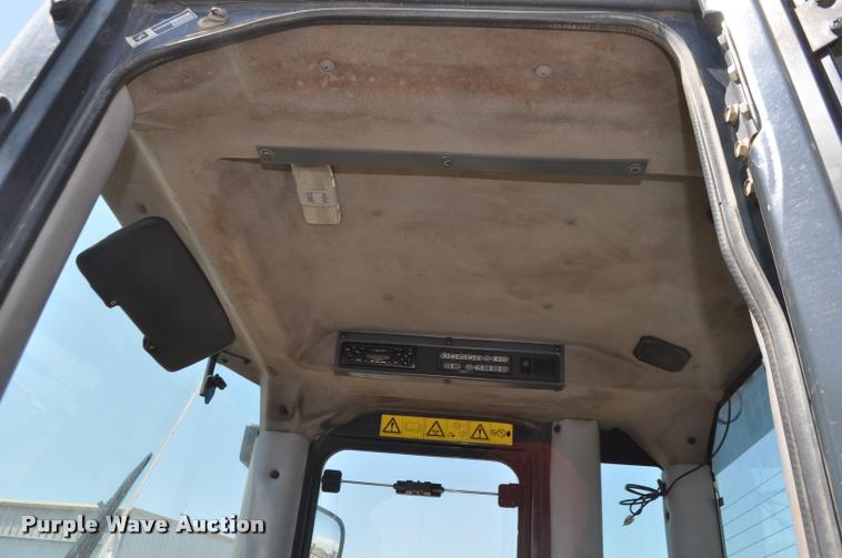 image for item G7474 2002 Komatsu WA470-5H wheel loader