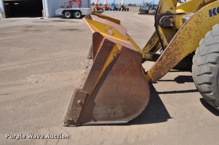 image for item G7474 2002 Komatsu WA470-5H wheel loader