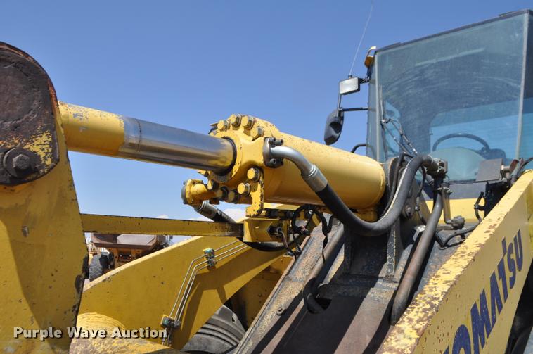 image for item G7474 2002 Komatsu WA470-5H wheel loader