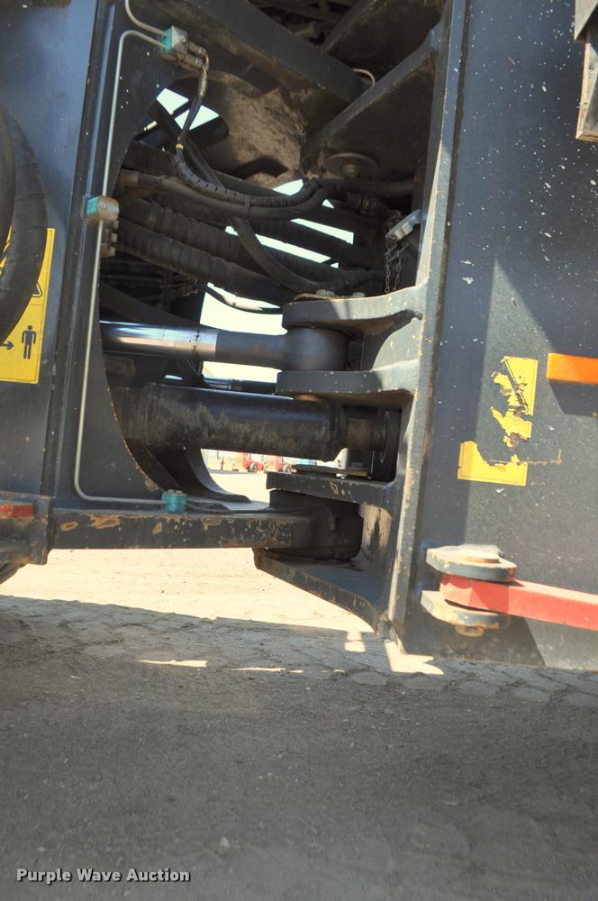 image for item G7474 2002 Komatsu WA470-5H wheel loader