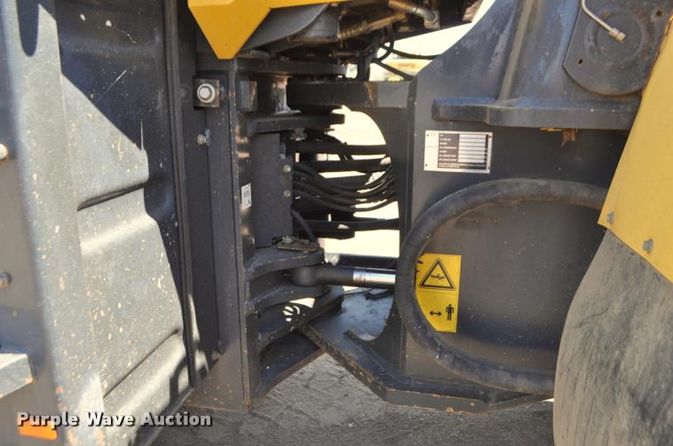 image for item G7474 2002 Komatsu WA470-5H wheel loader