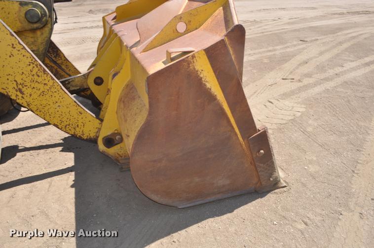 image for item G7474 2002 Komatsu WA470-5H wheel loader