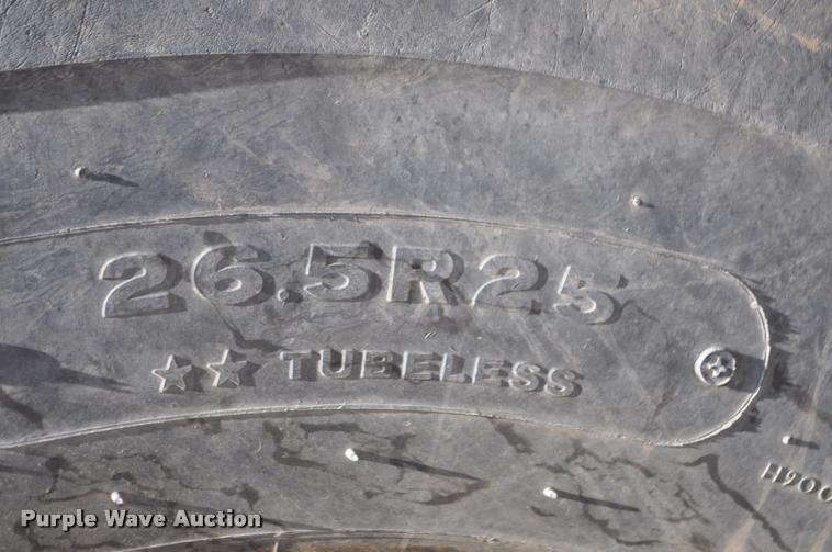 image for item G7474 2002 Komatsu WA470-5H wheel loader