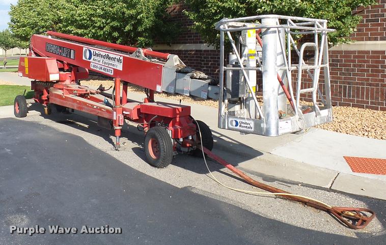 image for item J1636 1997 Denka DKN3MK28 boom lift