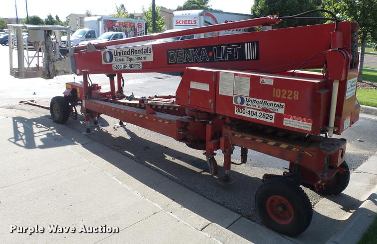 image for item J1636 1997 Denka DKN3MK28 boom lift