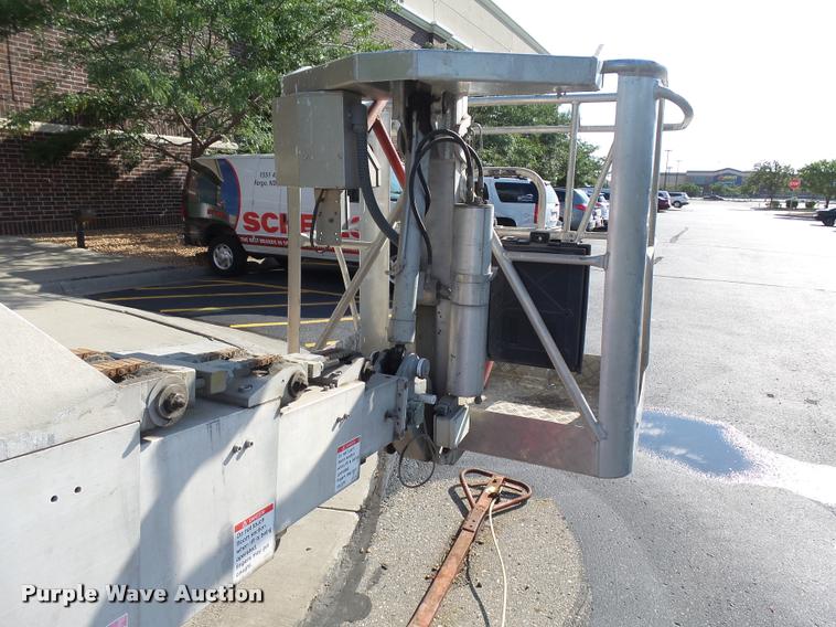 image for item J1636 1997 Denka DKN3MK28 boom lift