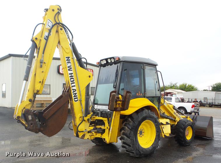 image for item J8737 2007 New Holland B110 backhoe