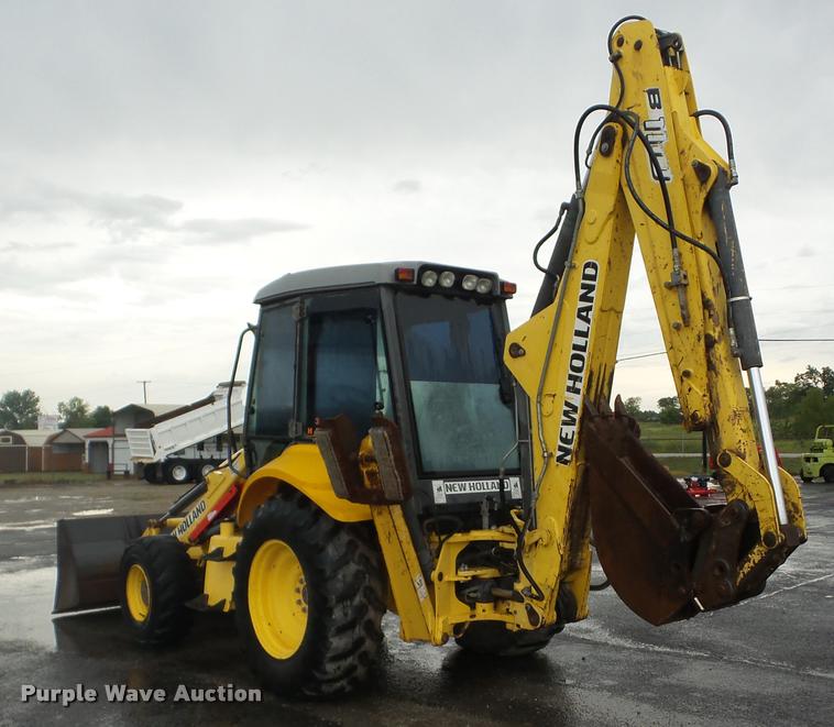 image for item J8737 2007 New Holland B110 backhoe