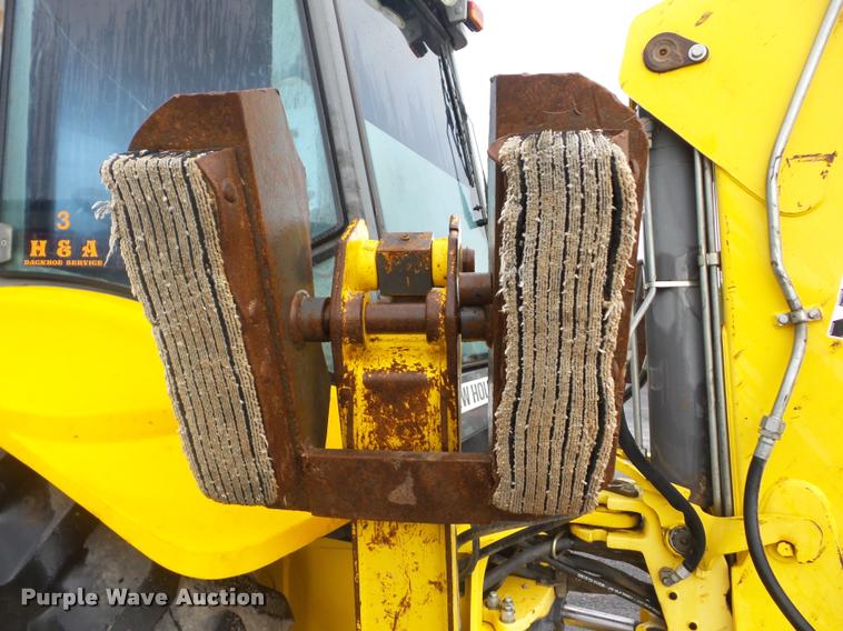 image for item J8737 2007 New Holland B110 backhoe