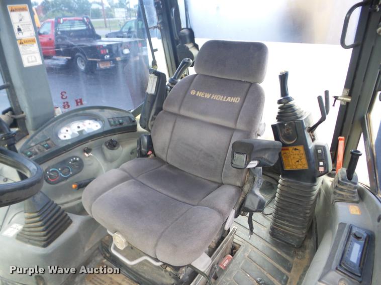 image for item J8737 2007 New Holland B110 backhoe