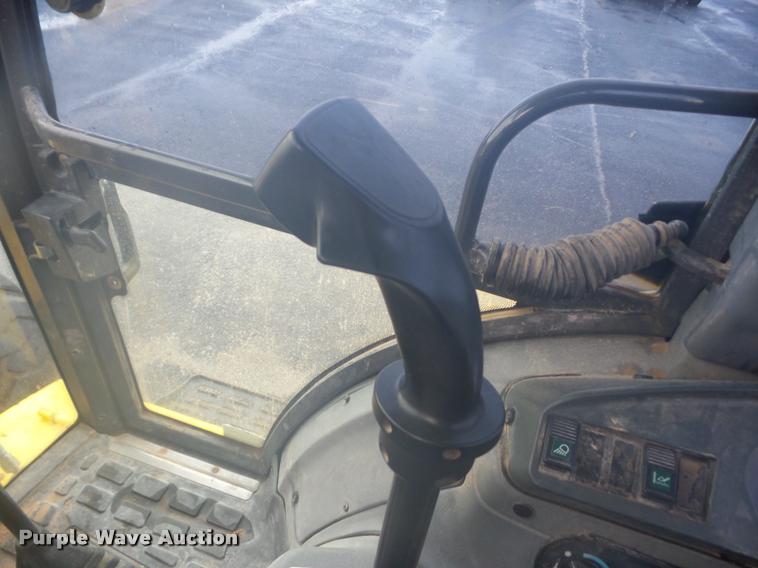 image for item J8737 2007 New Holland B110 backhoe