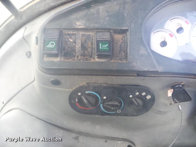 image for item J8737 2007 New Holland B110 backhoe