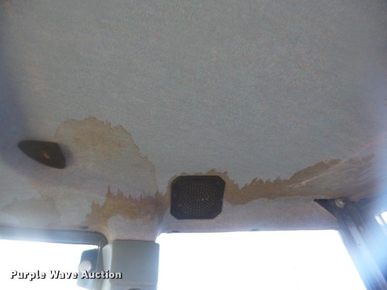 image for item J8737 2007 New Holland B110 backhoe