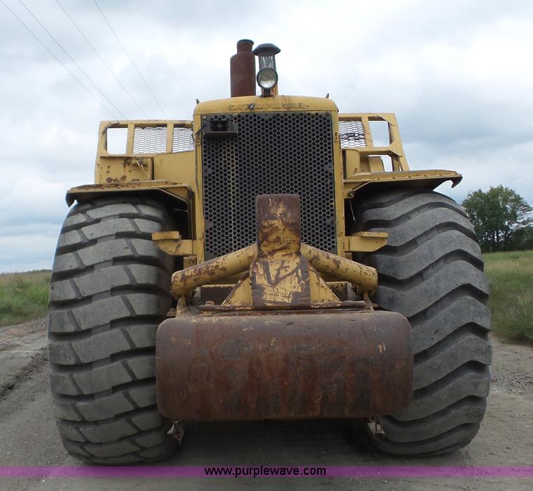image for item J8742 1979 Caterpillar 637D scraper