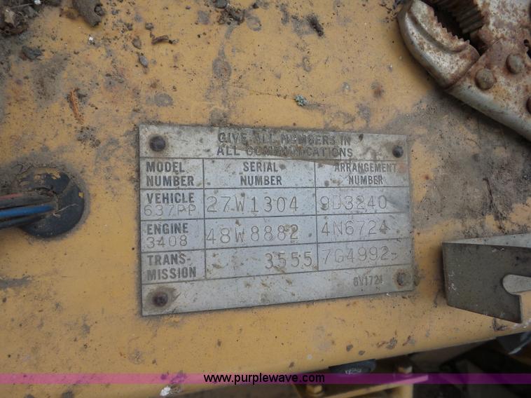 image for item J8742 1979 Caterpillar 637D scraper