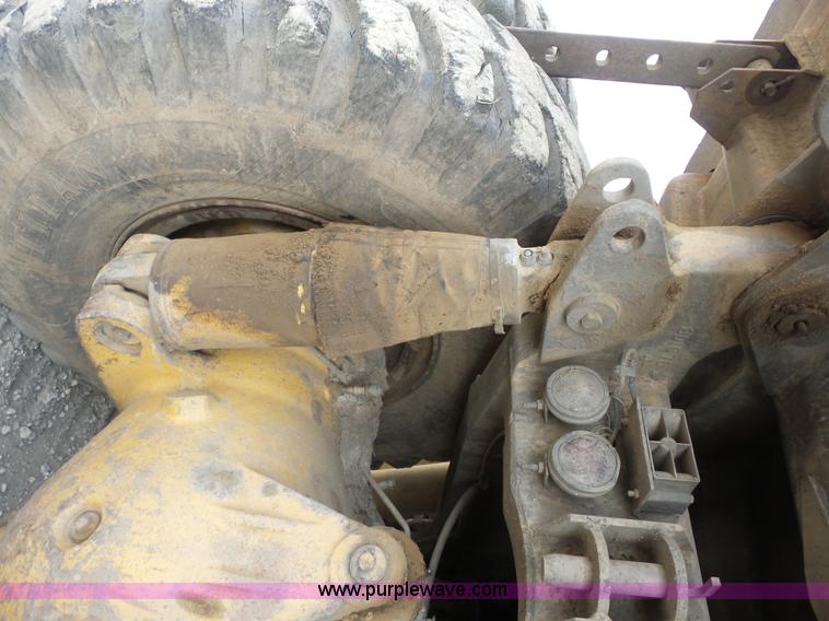 image for item J8745 1987 Caterpillar 773B haul truck