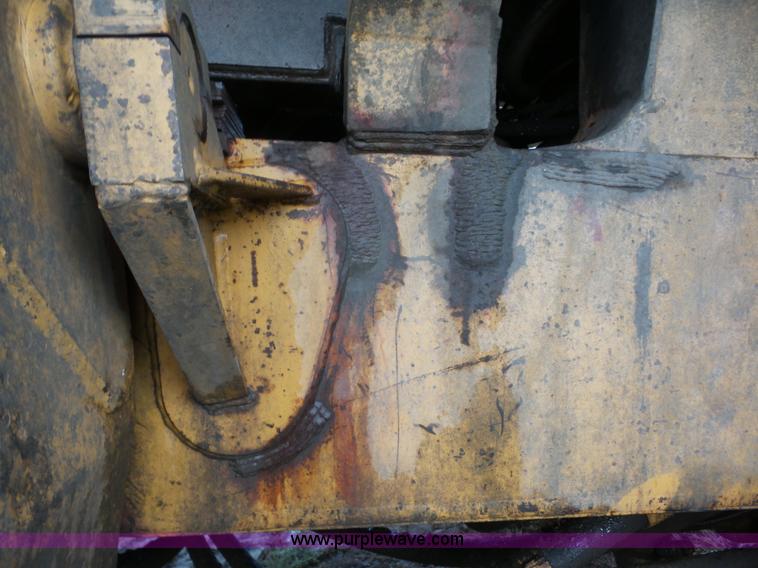 image for item J8746 1987 Caterpillar 773B haul truck