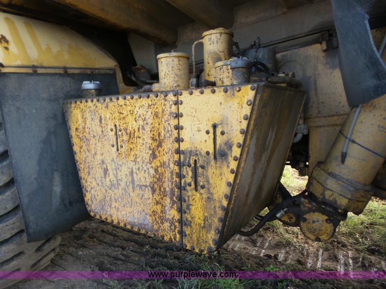image for item J8746 1987 Caterpillar 773B haul truck