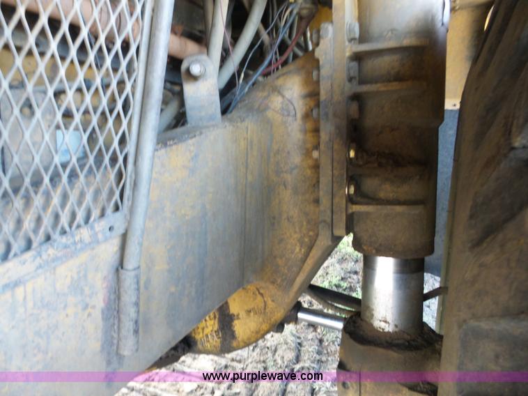 image for item J8746 1987 Caterpillar 773B haul truck