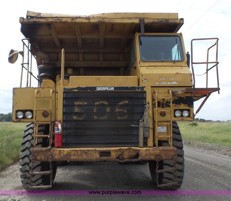 image for item J8747 1987 Caterpillar 773B haul truck