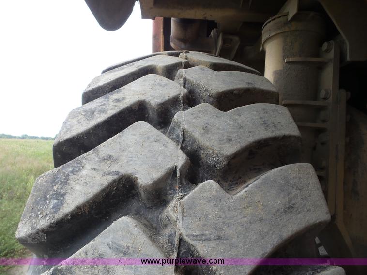 image for item J8747 1987 Caterpillar 773B haul truck