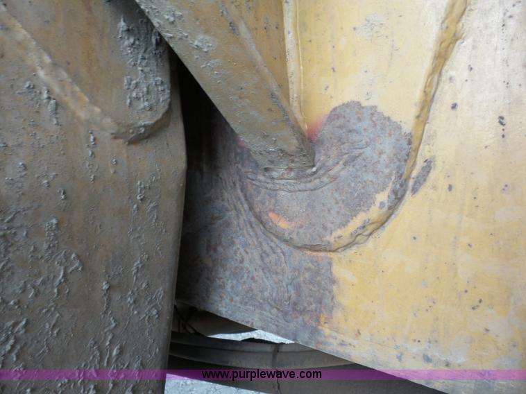 image for item J8747 1987 Caterpillar 773B haul truck