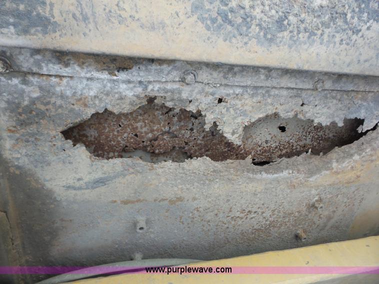 image for item J8747 1987 Caterpillar 773B haul truck