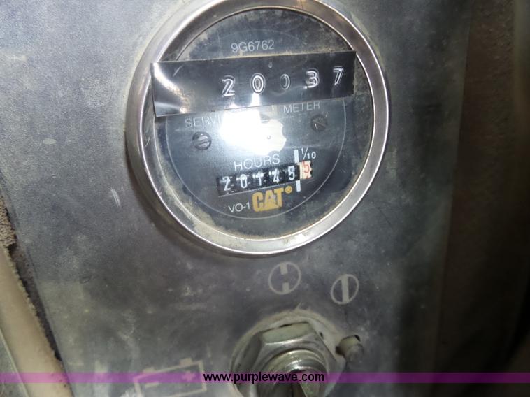 image for item J8747 1987 Caterpillar 773B haul truck