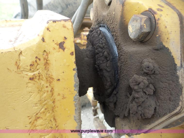 image for item J8749 1980 Caterpillar 14G motor grader