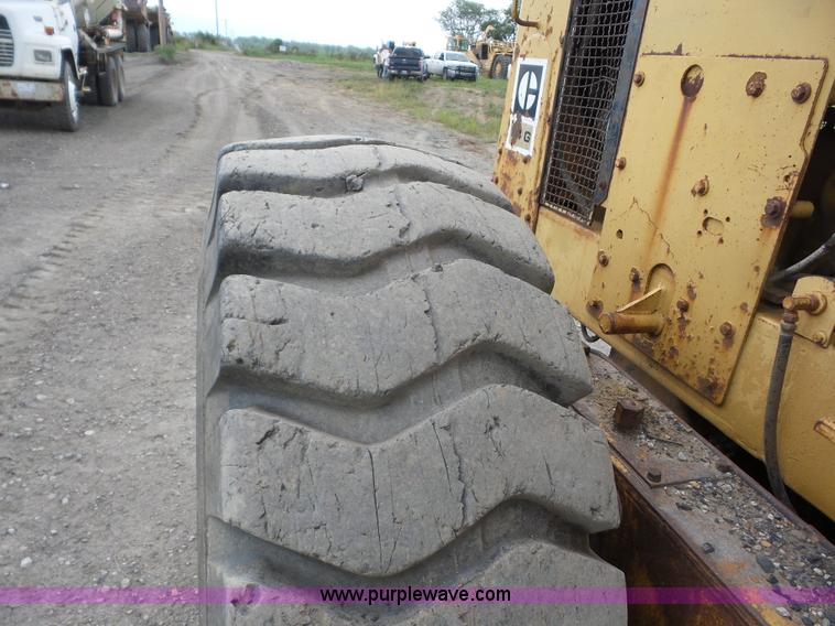 image for item J8749 1980 Caterpillar 14G motor grader