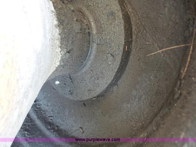 image for item J8749 1980 Caterpillar 14G motor grader