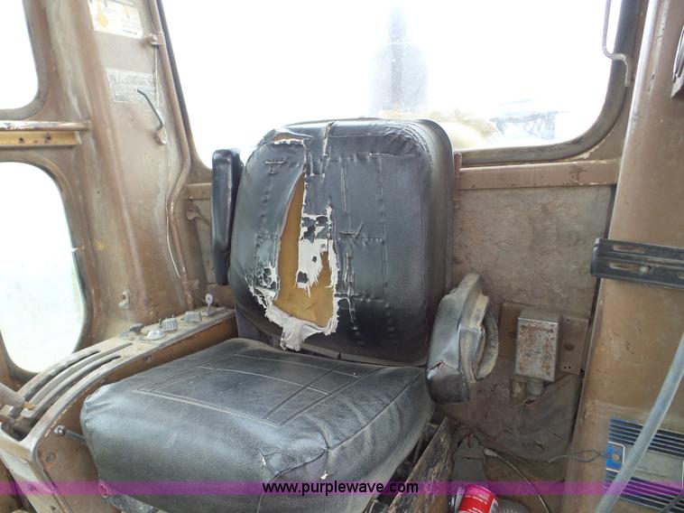 image for item J8749 1980 Caterpillar 14G motor grader