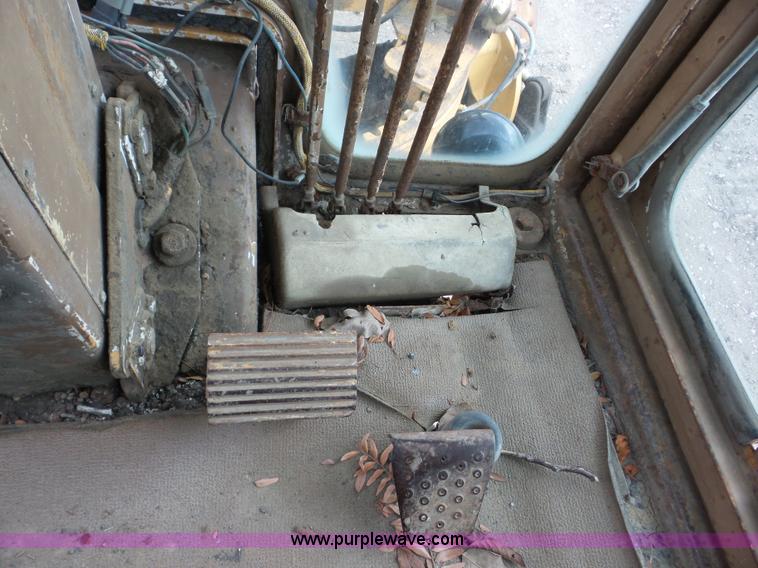 image for item J8749 1980 Caterpillar 14G motor grader