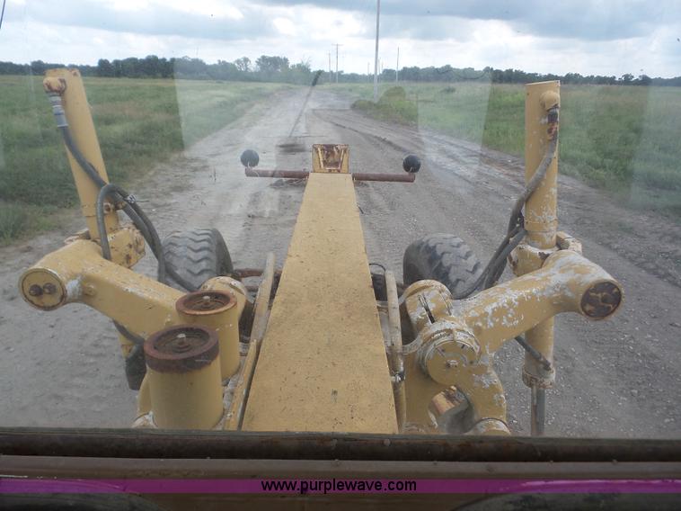 image for item J8749 1980 Caterpillar 14G motor grader