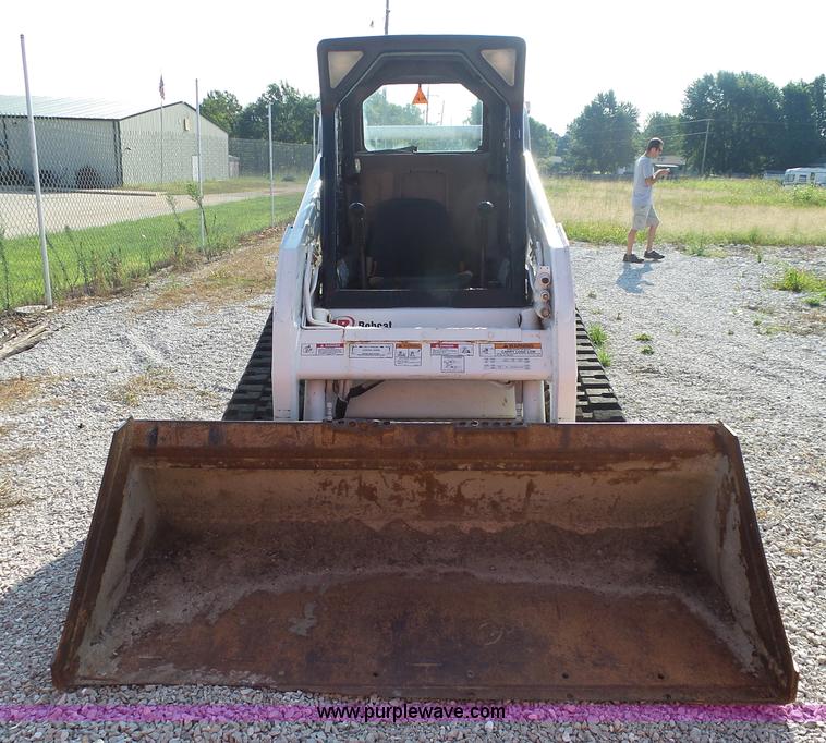 image for item K1152 2002 Bobcat T190 skid steer