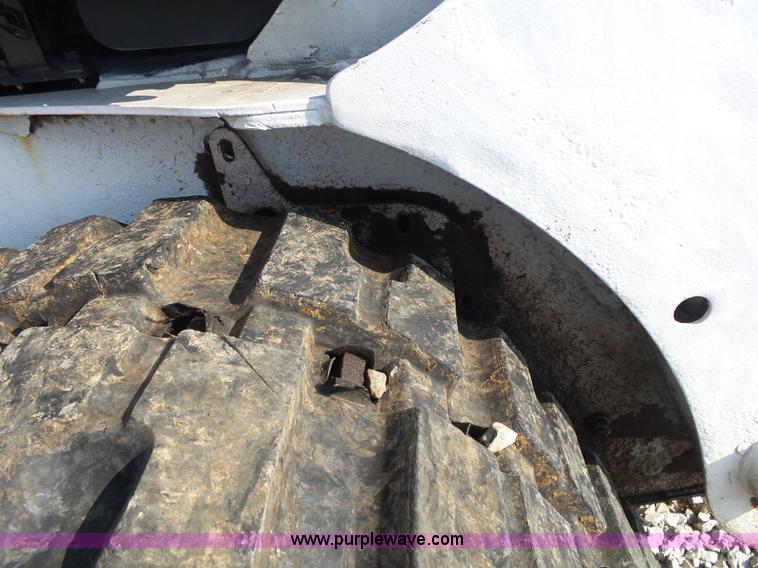image for item K1152 2002 Bobcat T190 skid steer