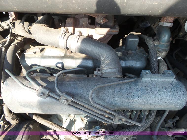 image for item K1152 2002 Bobcat T190 skid steer