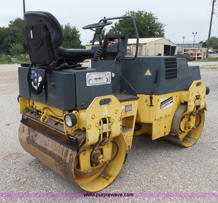 image for item K1176 1998 Bomag BW120AD-3 double drum roller