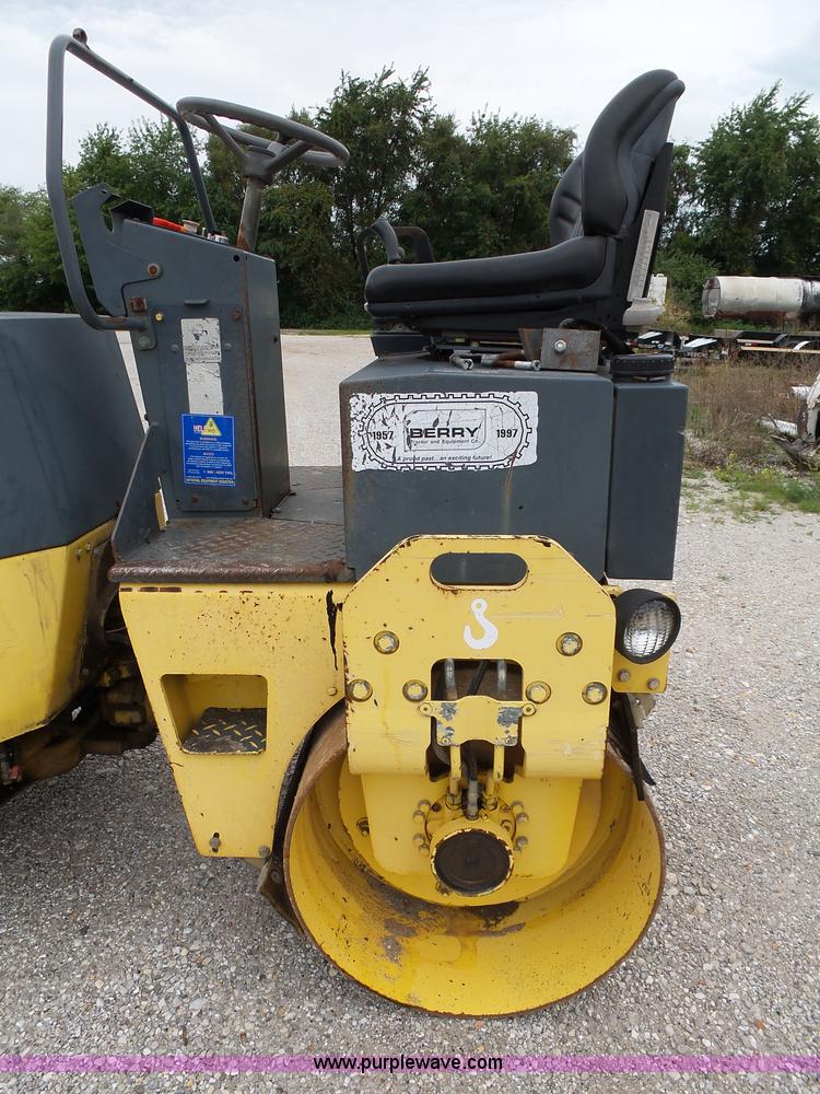 image for item K1176 1998 Bomag BW120AD-3 double drum roller