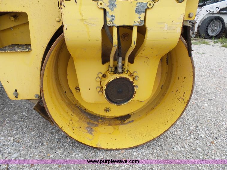 image for item K1176 1998 Bomag BW120AD-3 double drum roller