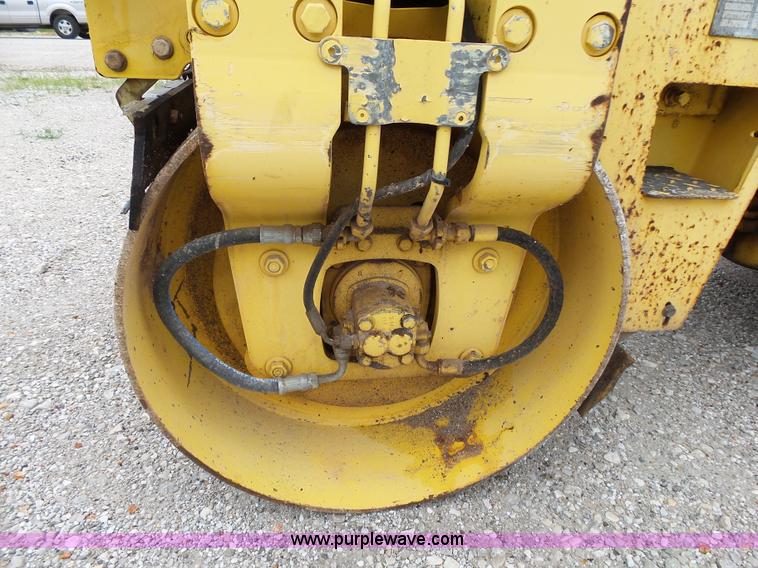 image for item K1176 1998 Bomag BW120AD-3 double drum roller